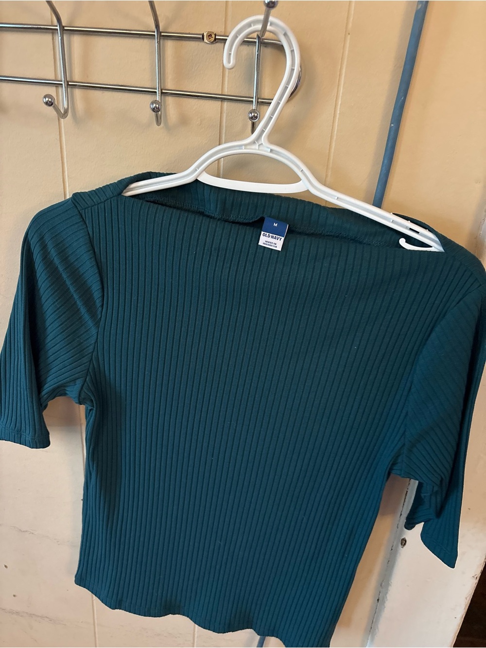 Old Navy top